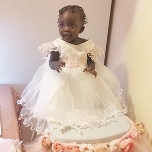 Meet your Posher, Abuya